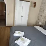 Greg Apartment Budweis