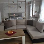 Greg Apartment Budweis